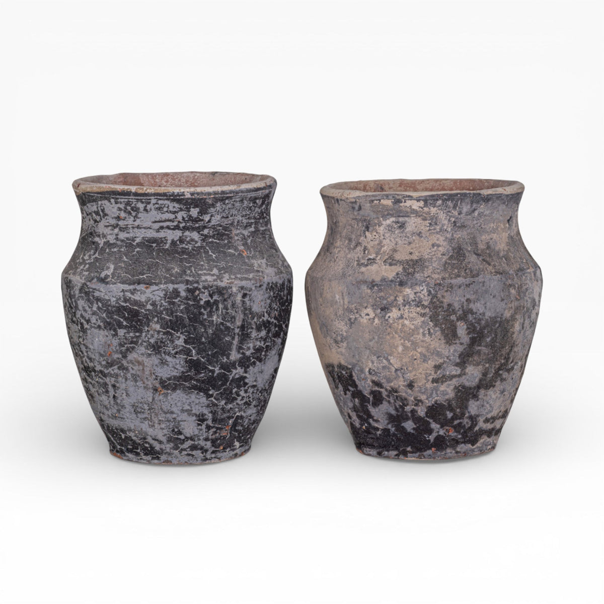 Titan Pot, Antique Black