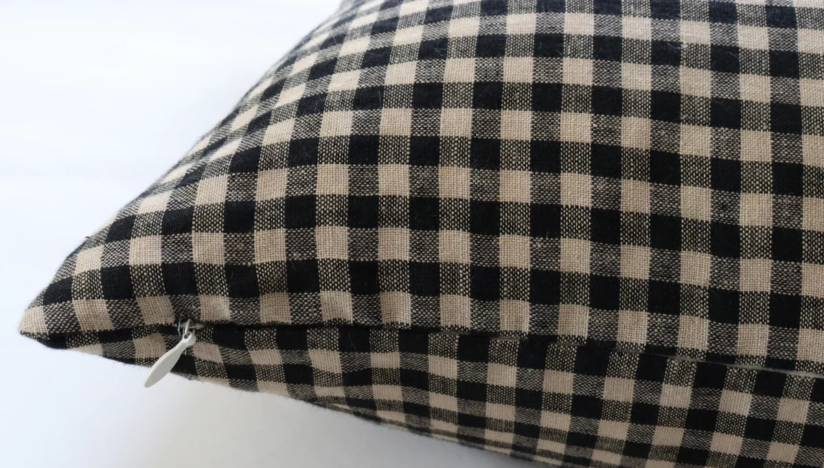 Jett Gingham Pillow 22x22